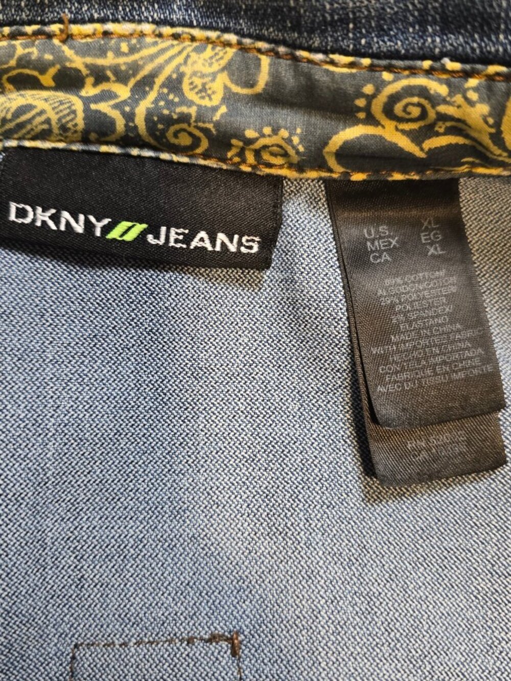 DKNY Jeans Vintage YSK Medium Wash Denim Jacket XL - Picture 10 of 12